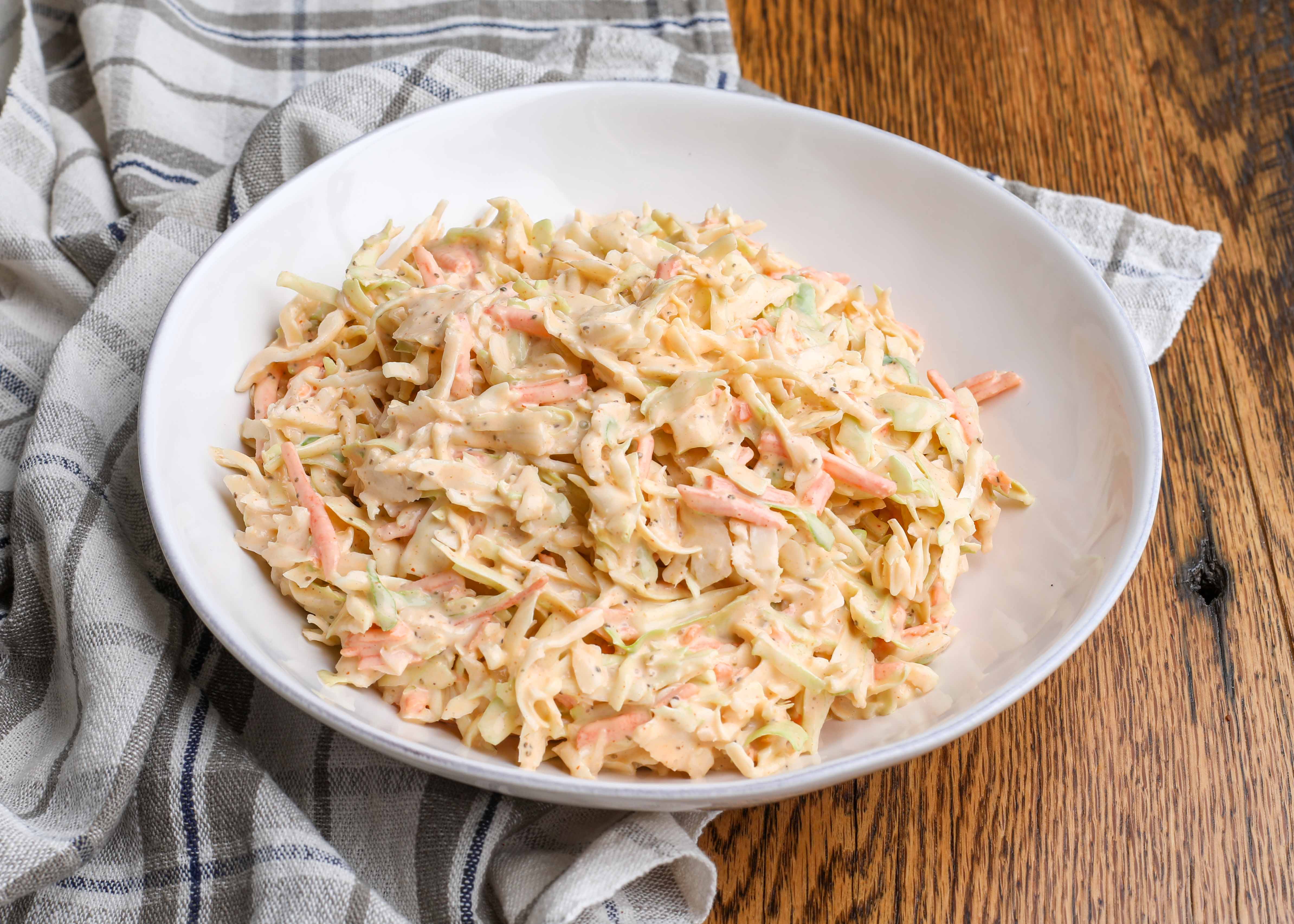 Easy Sweet & Spicy Coleslaw: Creamy, Tangy, & Delicious